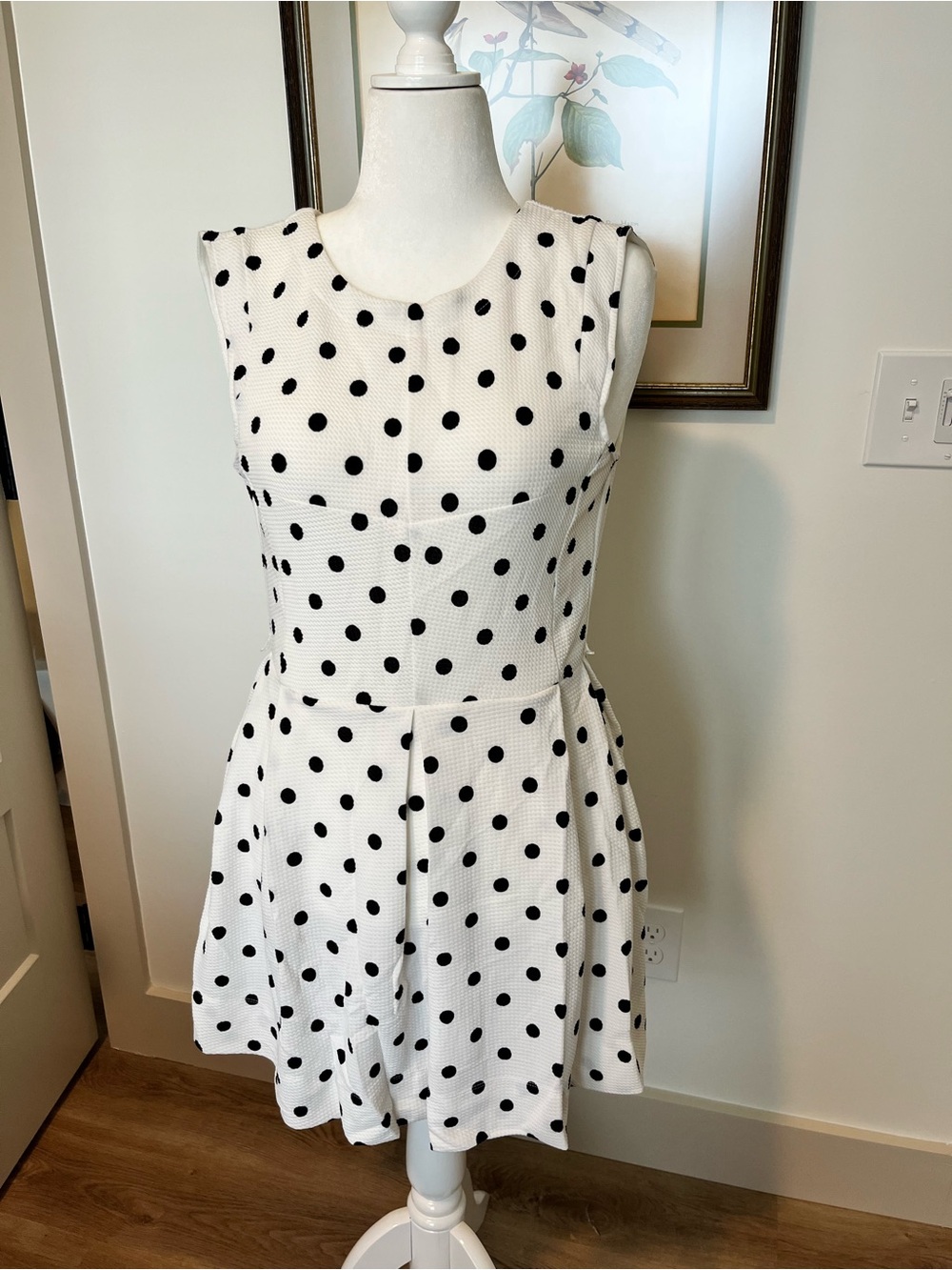 City Triangles White Mini Dress with Black Polka Dots